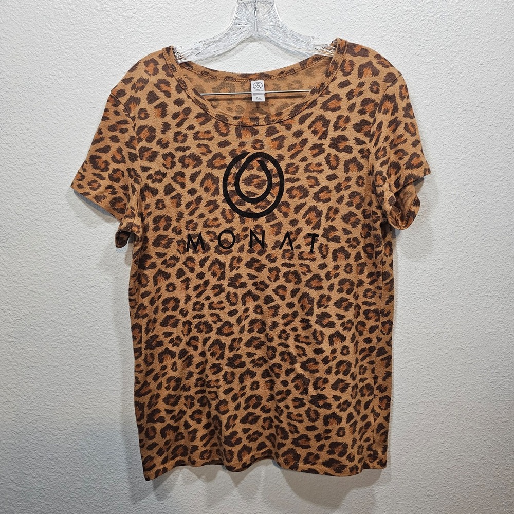 Monat Cheetah Print Women's Graphic Tee Size XL